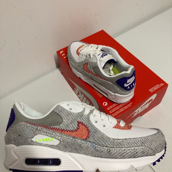 New nike air max 90 electric green athletic shoes - Picture 7 of 8